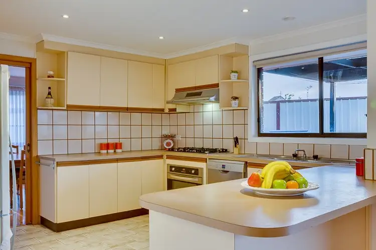 Fifth view of Homely house listing, 15 Snowdon Close, Keilor Downs VIC 3038
