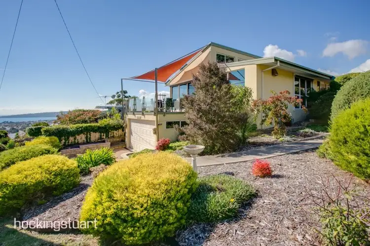 9 Overbay Avenue, Dromana VIC 3936