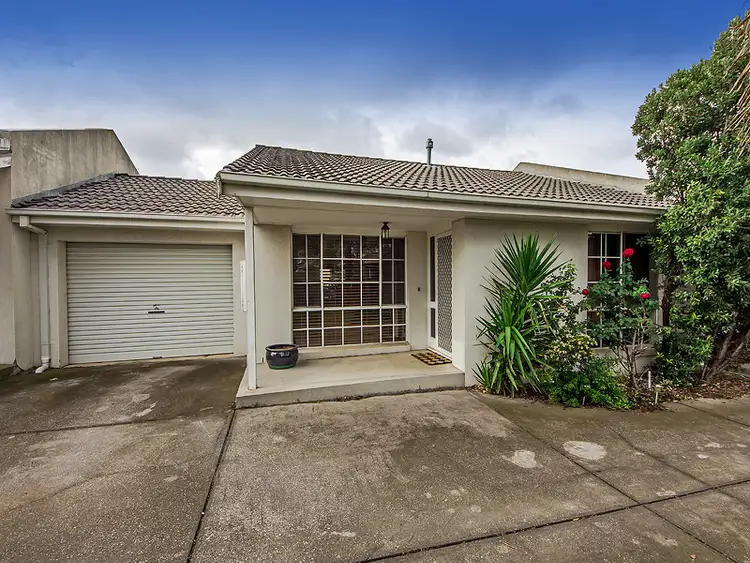 2/106 Conrad Street, St Albans VIC 3021