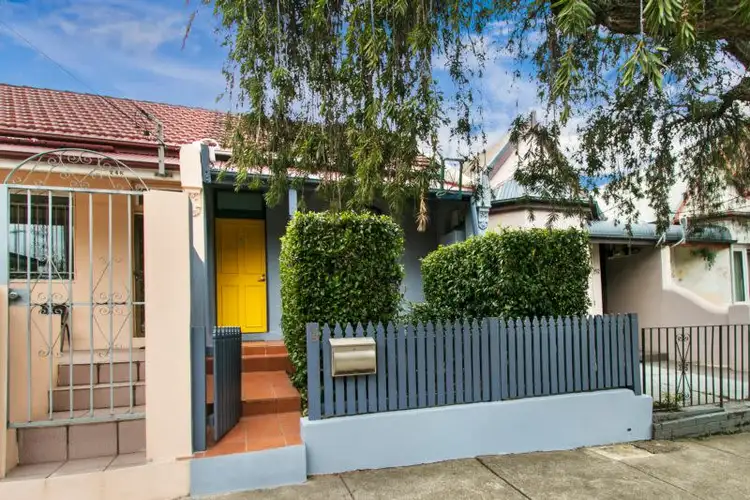 250 Unwins Bridge Road, Sydenham NSW 2044