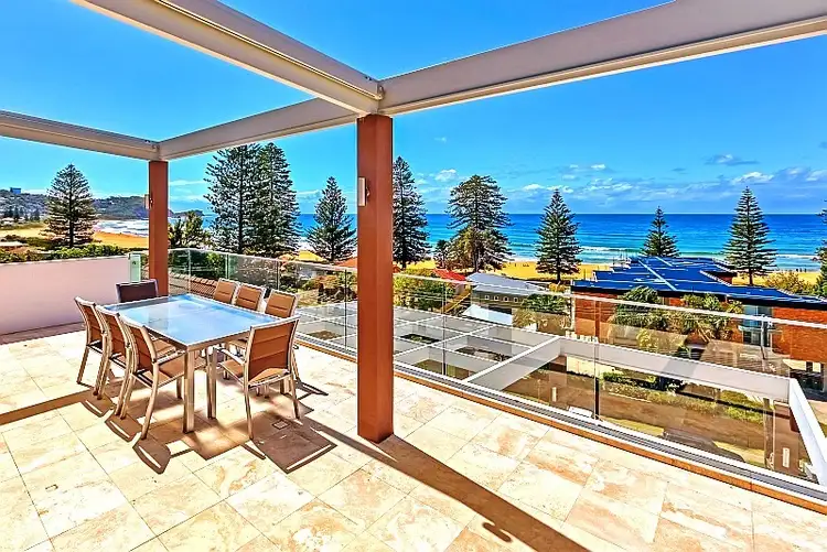 154 Avoca Drive, Avoca Beach NSW 2251