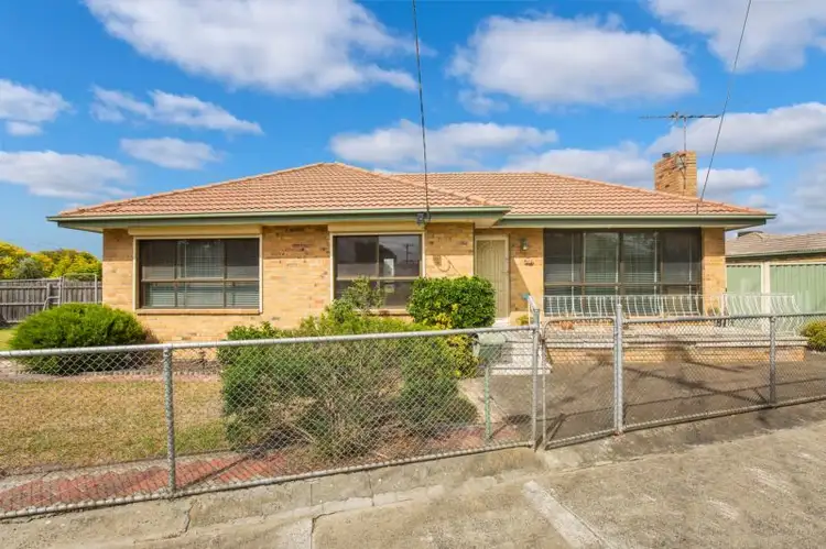 15 Sutherland Street, Hadfield VIC 3046
