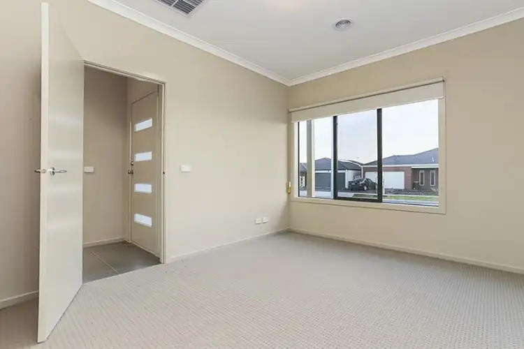 Third view of Homely house listing, 38 Safari Drive, Tarneit VIC 3029