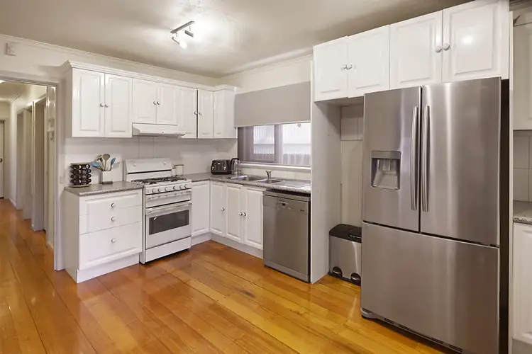 Third view of Homely house listing, 5 Helen Road, Chadstone VIC 3148