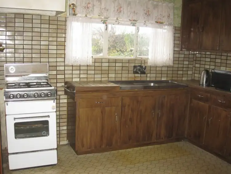 Fifth view of Homely house listing, 7 Clingin Street, Reservoir VIC 3073