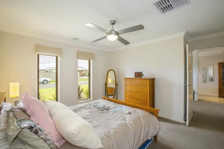 Sixth view of Homely house listing, 5 Nimble Drive, Delacombe VIC 3356