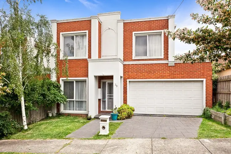 39 Frederick Street, Doncaster VIC 3108