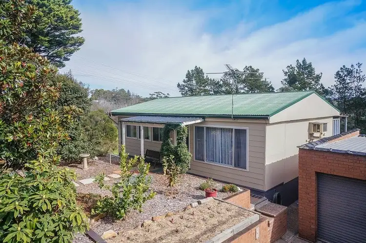 8 Queens Road, Lawson NSW 2783