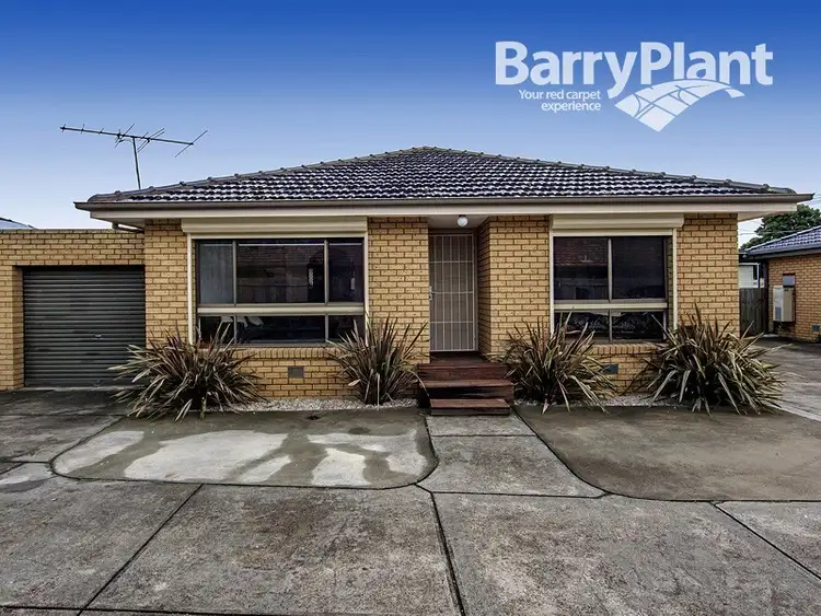 2/77 Fox Street, St Albans VIC 3021