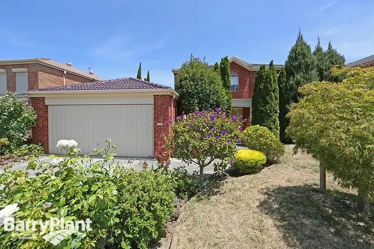 9 Garland Rise, Rowville VIC 3178