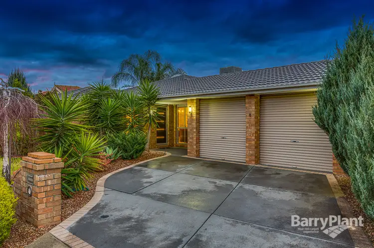 8 Cooper Court, Delahey VIC 3037