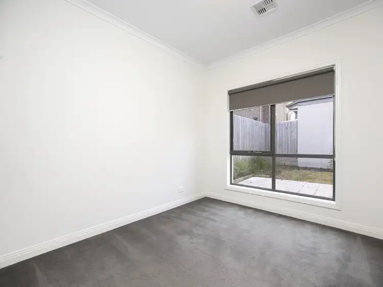 Sixth view of Homely unit listing, 2/51 Hilton Street, Mount Waverley VIC 3149