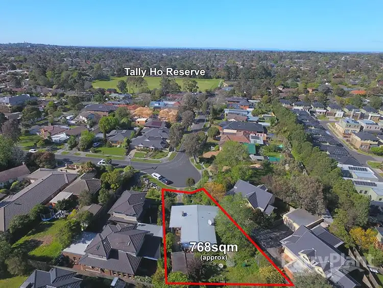 Second view of Homely house listing, 35 Bennett Avenue, Mount Waverley VIC 3149