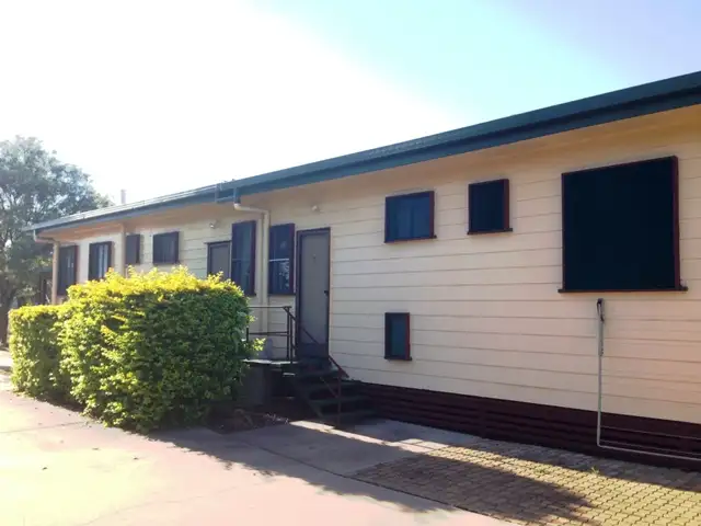 4 Vicki Close, Emerald QLD 4720