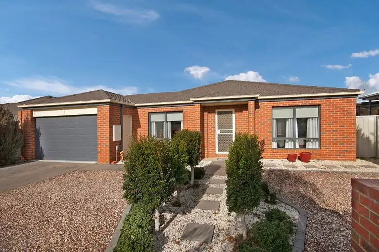 19 Manna Gum Drive, Epsom VIC 3551