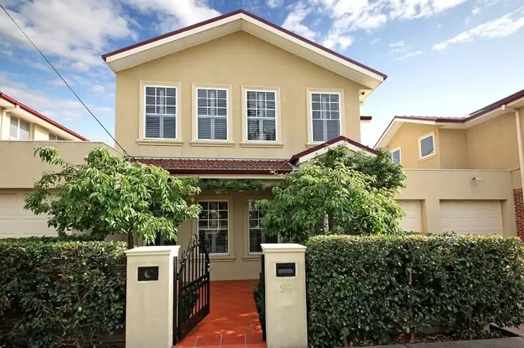 99 Oakleigh Road, Carnegie VIC 3163