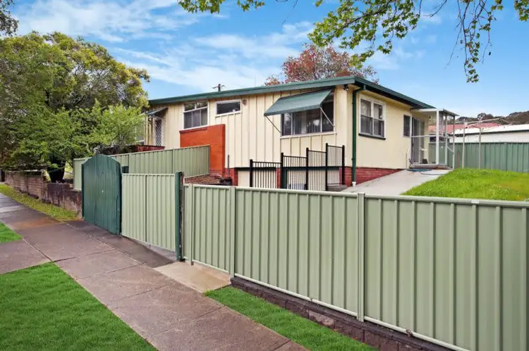 25 Lester Parade, North Lambton NSW 2299