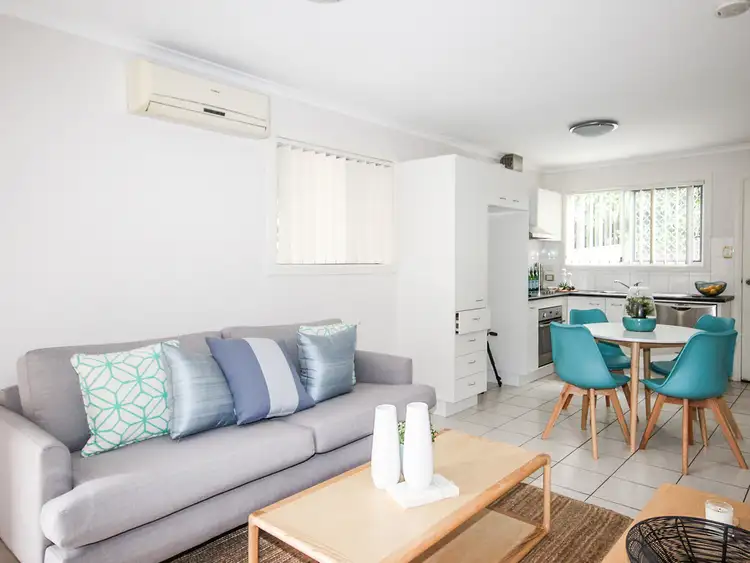 2/70 York Street, Nundah QLD 4012