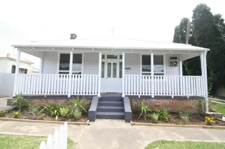 21 Eighth St, Weston NSW 2326