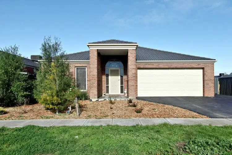 33 Hindmarsh Drive, Wyndham Vale VIC 3024