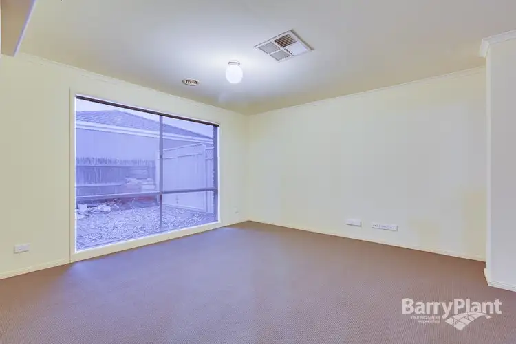 Fifth view of Homely house listing, 14 Ozzimo Drive, Hillside VIC 3037