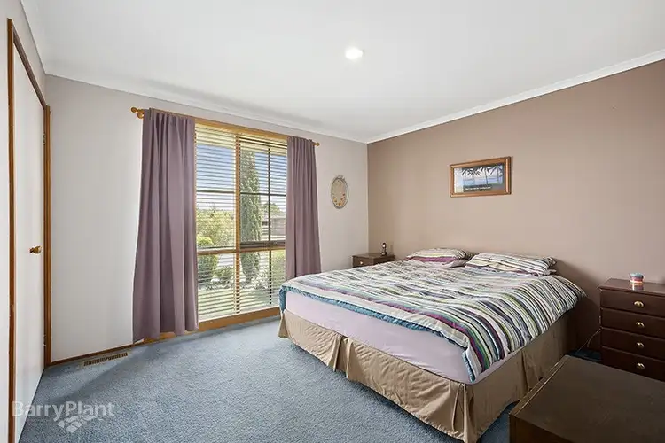 Sixth view of Homely house listing, 6 Sturrock Court, Berwick VIC 3806