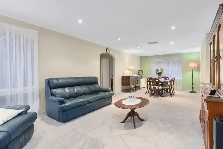 Second view of Homely house listing, 20 Coringa Close, Vermont VIC 3133