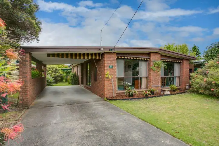 87 Ocean Street, Rosebud VIC 3939