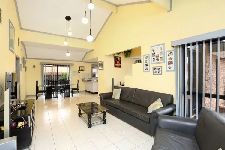 Fourth view of Homely house listing, 5 Lotus Court, Meadow Heights VIC 3048