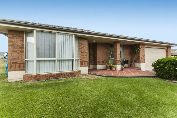 32 April Circuit, Bolwarra Heights NSW 2320
