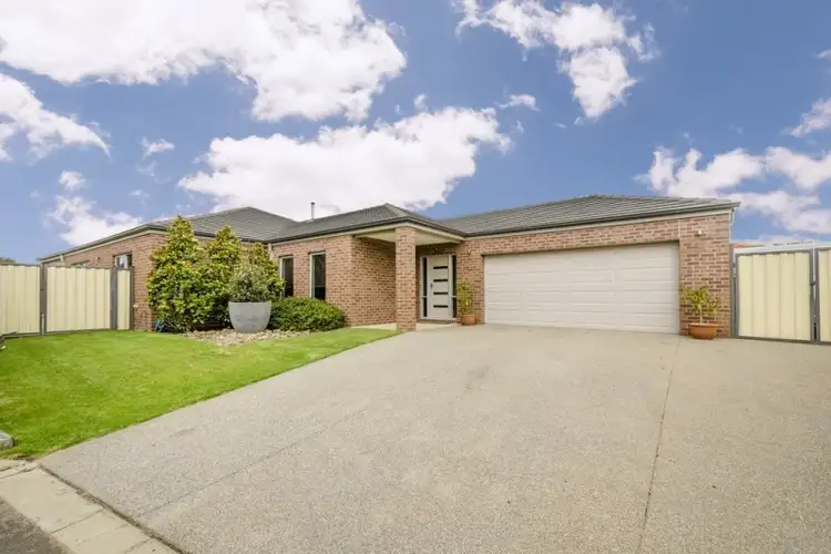 10 Simon Court, Werribee VIC 3030