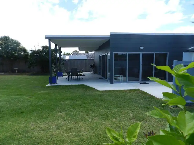 121 Langford Parade, Paynesville VIC 3880