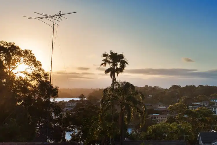 73 Riverview Avenue, Kyle Bay NSW 2221