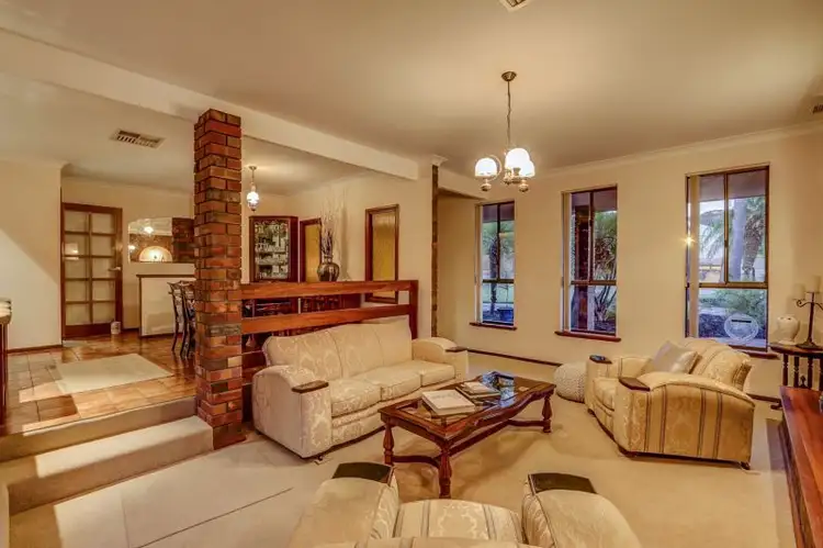 35 Hollister Way, Noranda WA 6062