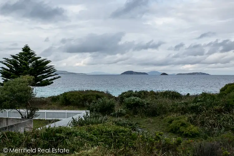 18b La Perouse Court, Goode Beach WA 6330