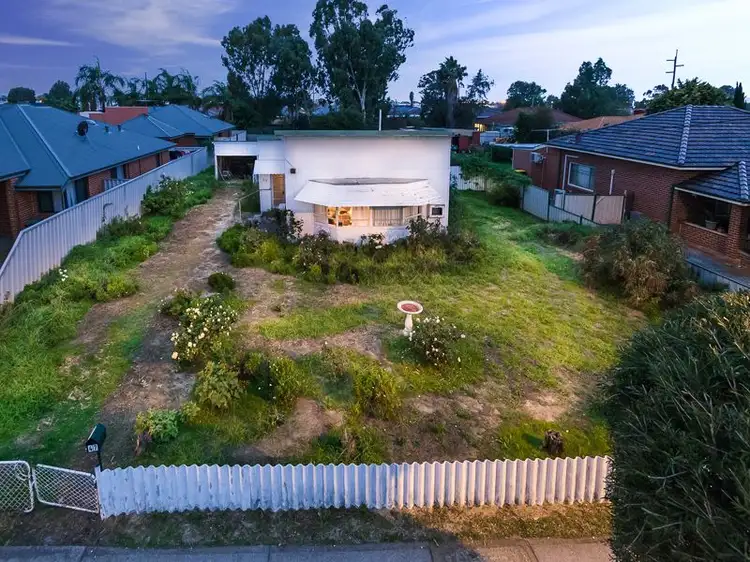 47 Station Street, Cannington WA 6107