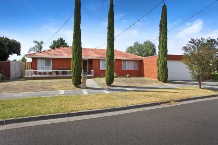 Second view of Homely house listing, 7 Windermere Crescent, Gladstone Park VIC 3043
