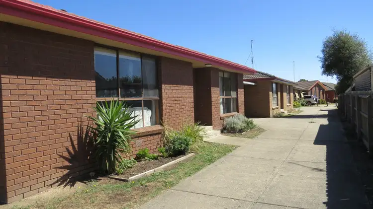 Main view of Homely unit listing, Unit 5, 76 Hertford Street, Sebastopol VIC 3356