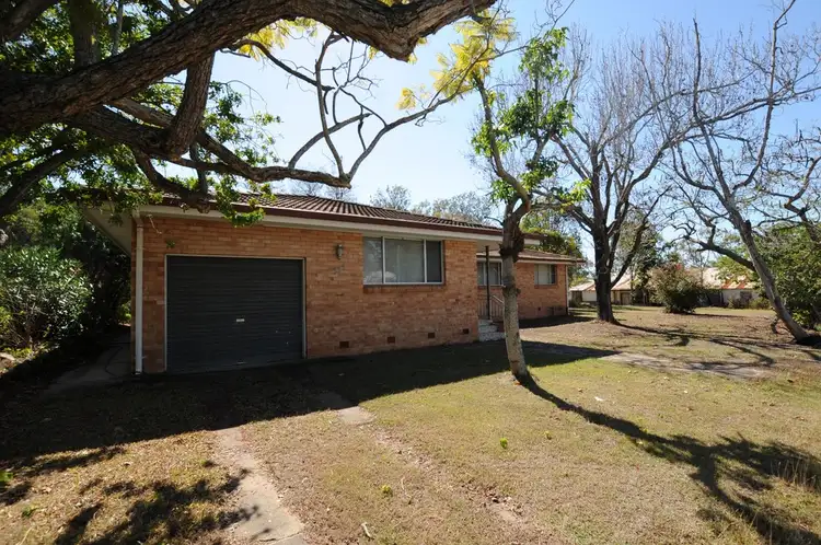 323 Bourbong Street, Millbank QLD 4670