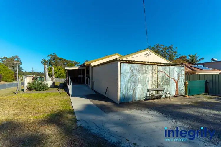 37 Tasman Road, St Georges Basin NSW 2540