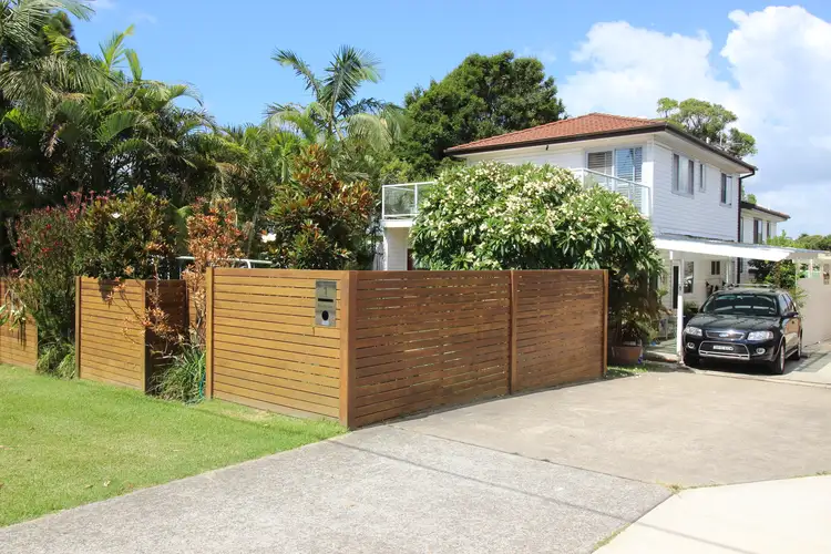 1 Surrey Ave, Collaroy NSW 2097