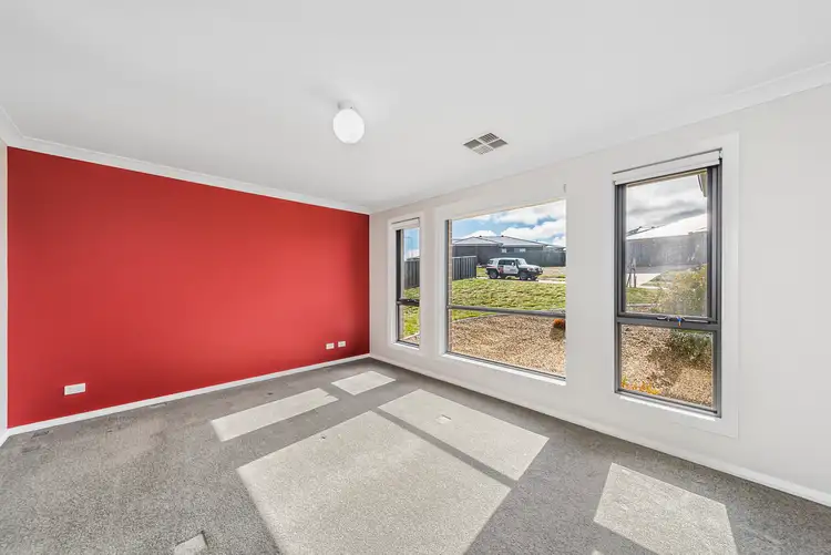 Second view of Homely house listing, 5 Bigwood Place, Goulburn NSW 2580