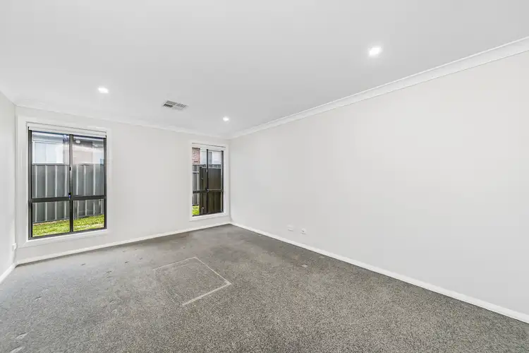 Sixth view of Homely house listing, 5 Bigwood Place, Goulburn NSW 2580