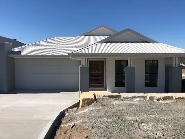 105 Tooze Circuit, North Rothbury NSW 2335
