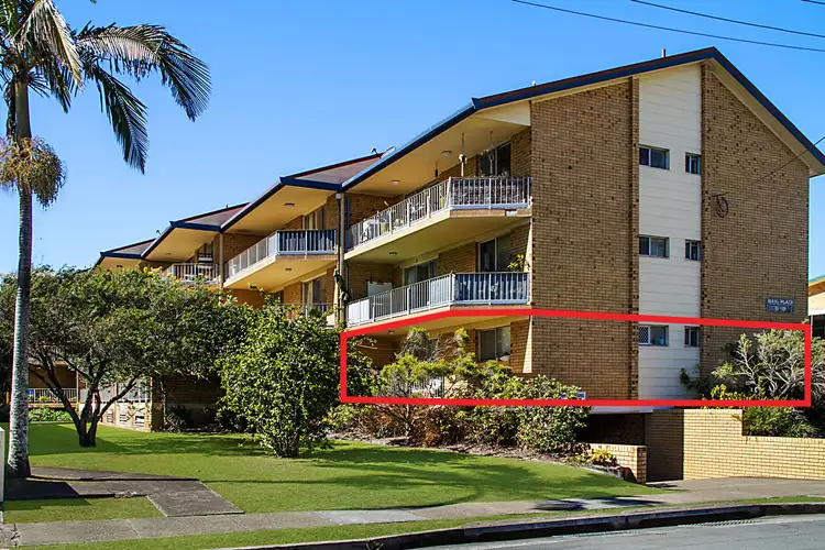 1/6 'Haig Place' Haig Street, Kirra QLD 4225