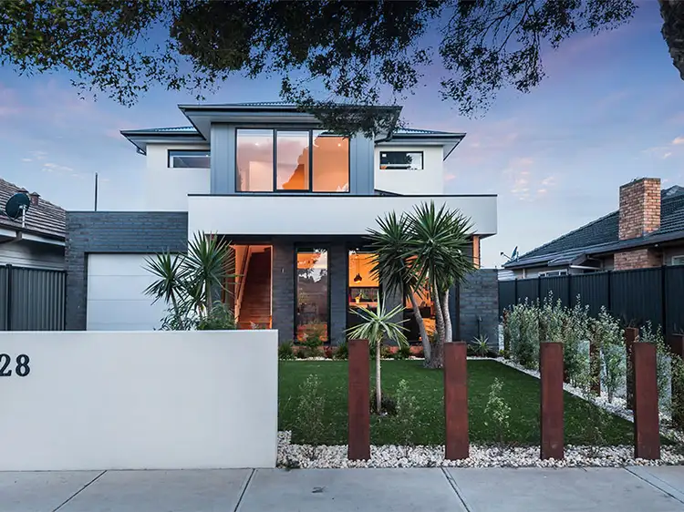 1/28 Maddox Road, Newport VIC 3015