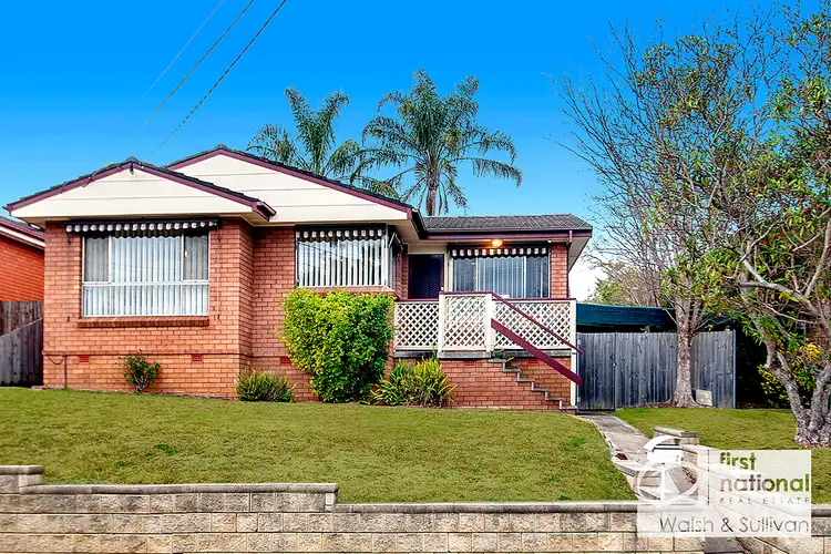 2 Lomond Crescent