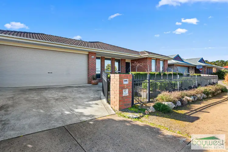 37 Banksia Crescent, Tyabb VIC 3913