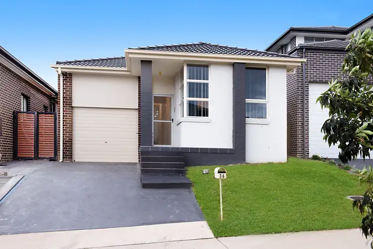 36 Flagship Ridge, Jordan Springs NSW 2747
