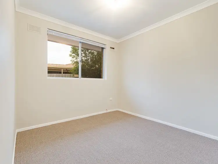 Sixth view of Homely unit listing, 2/20 Strathmore Crescent, Hoppers Crossing VIC 3029